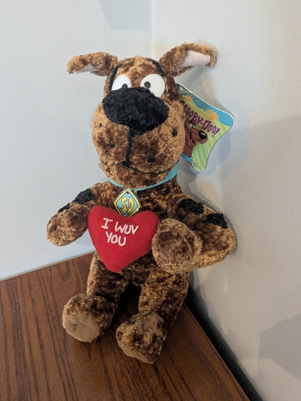 GANZ Vintage Scooby Doo Stuffed Dog12" “I Wuv You” Plushie holding a heart